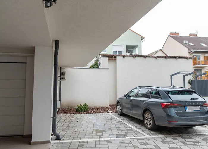 Mora Apartman