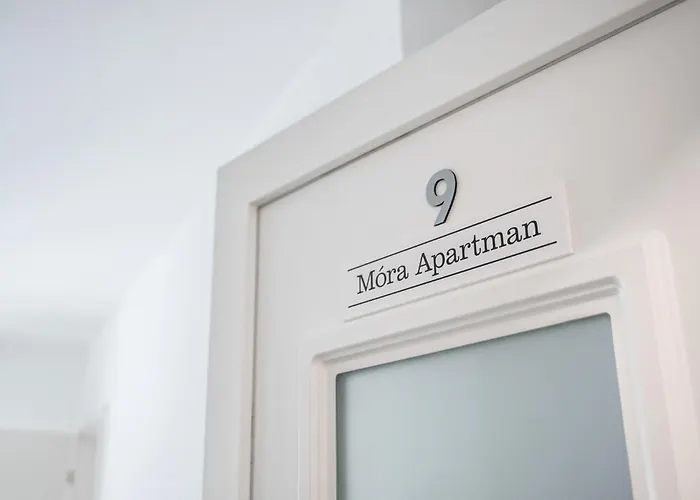 Mora Apartman